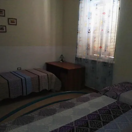 Casa Immersa Nel Verde Сasa de vacaciones *