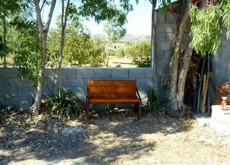 Casa Immersa Nel Verde *
